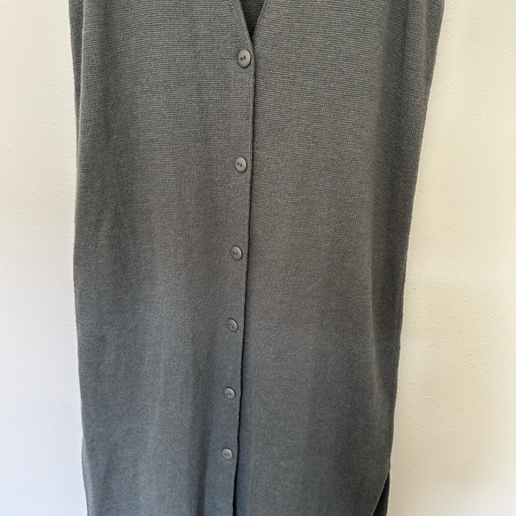 PERUVIAN CONNECTION Long Button Up Sweater Vest - Picture 3 of 5